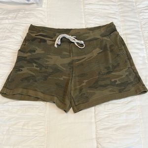 Alternative Apparel camo shorts